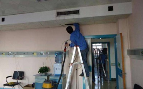 中央空調(diào)漏水了怎么辦 中央空調(diào)漏水了怎么辦